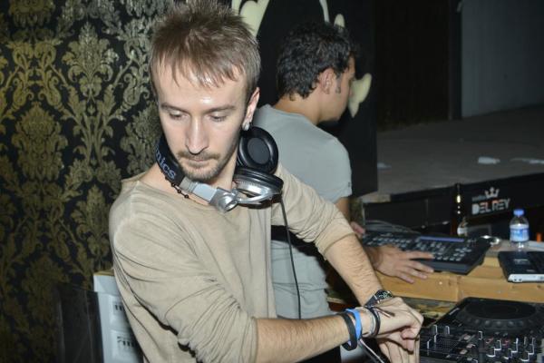 Dj kantik goem. диджей кантик. диджей фатих. Dj kantik. диджей кантик.